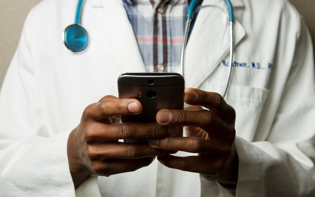 47% de médicos no usa herramientas de apoyo clínico